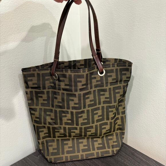 #300 FENDI Tote - Picture 1 of 8